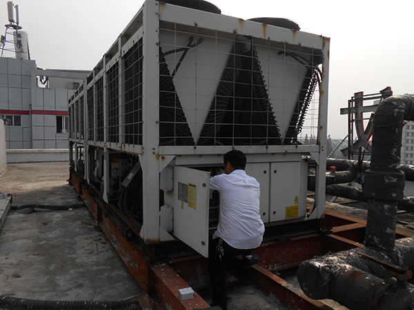 成都中央空調維修 成都中央空調維修